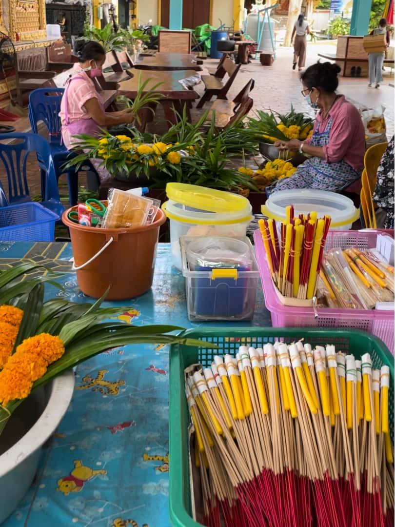 pattaya temple-sticks